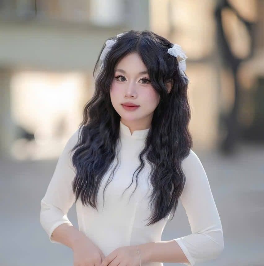 Lê Hoàng Bảo Trân